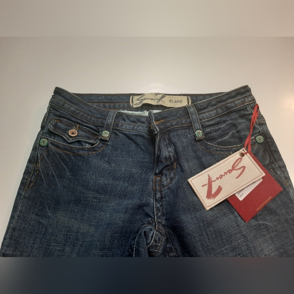 Seven7 Boot Cut Jeans - Picture 4 of 4